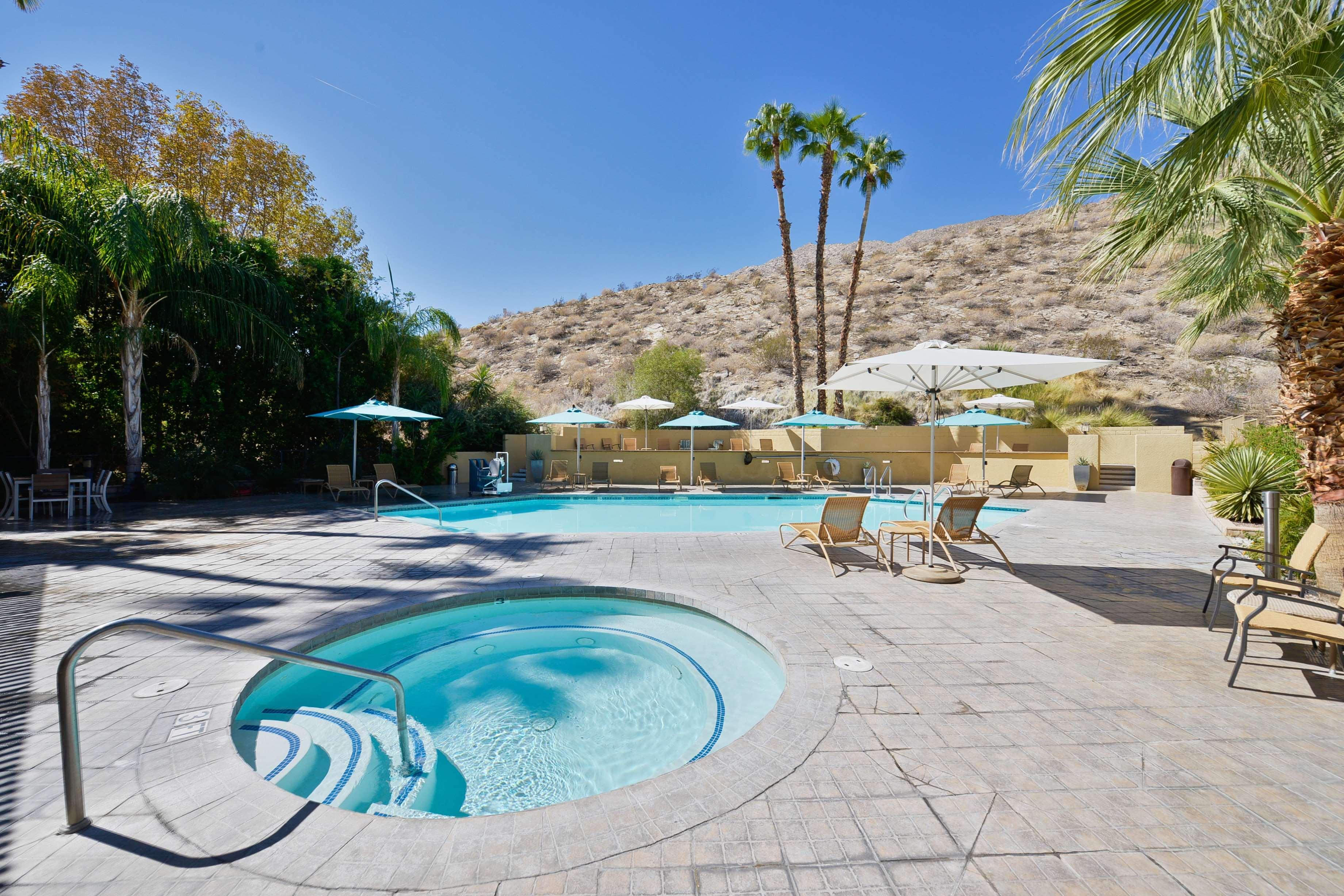 Western At Hotel Palm Springs