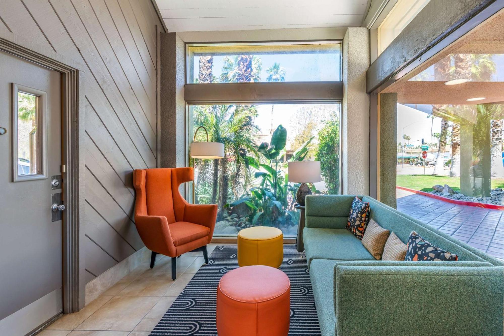 Western At 3* Palm Springs